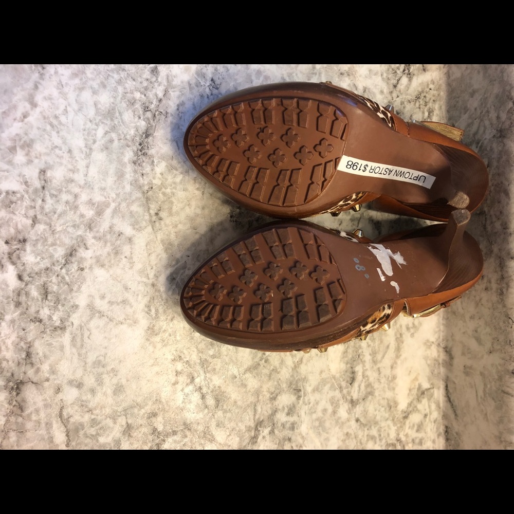 Michael Kors Shoes - Picture 7 of 9